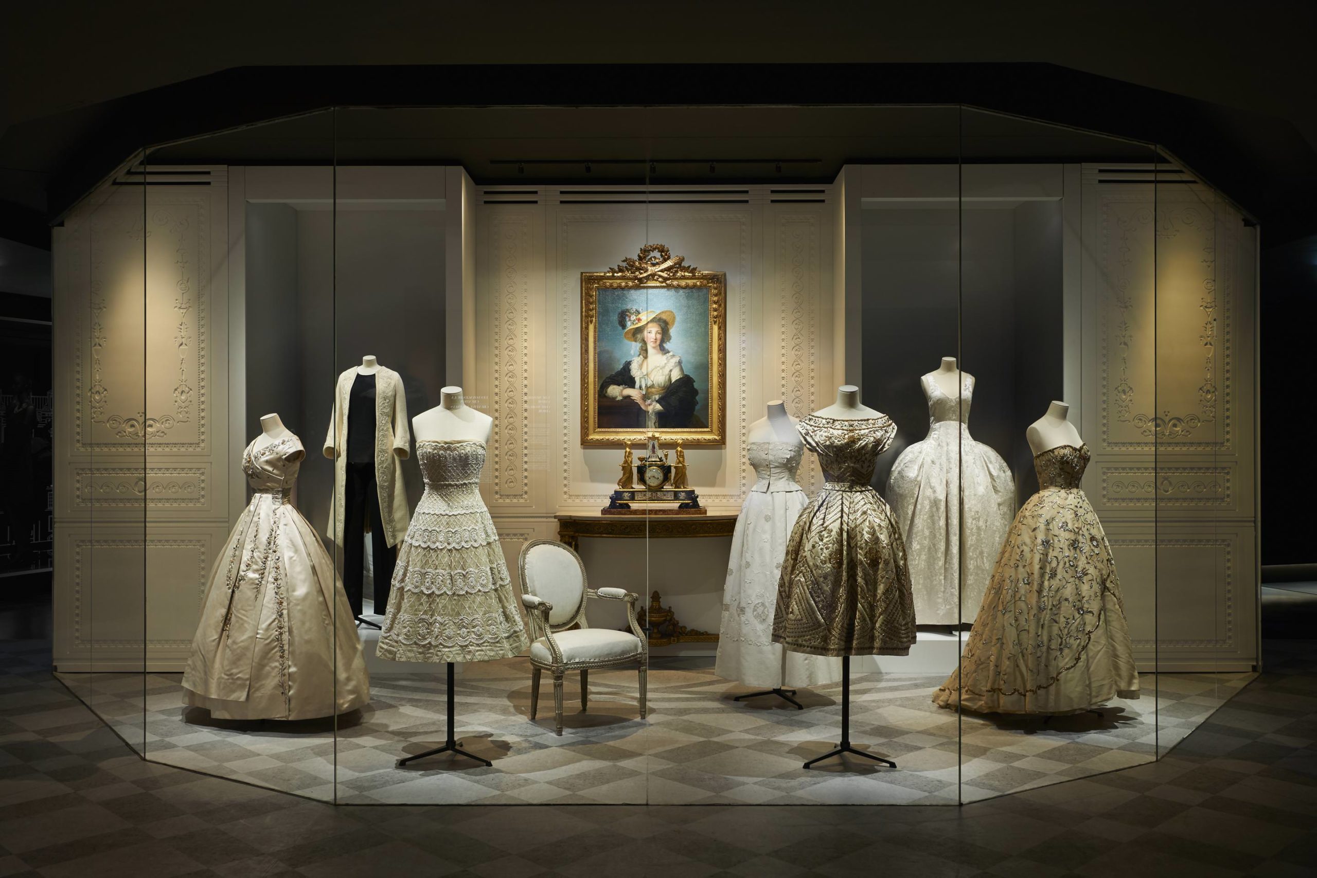 Christian dior shop couturier