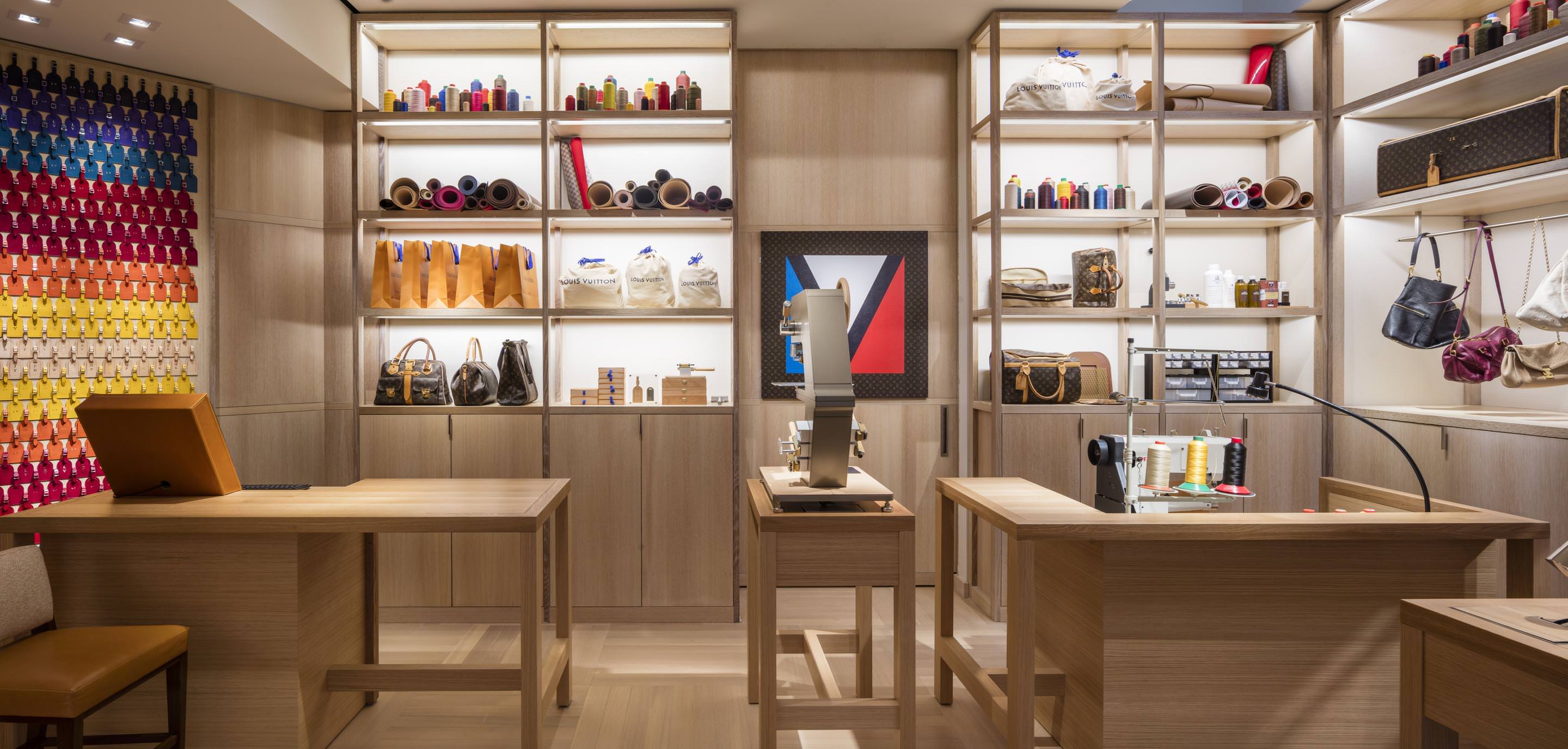 louis vuitton shoe store