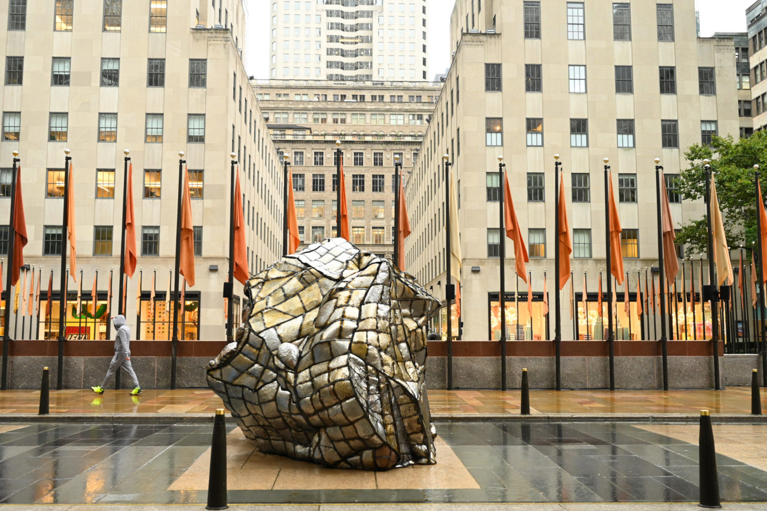Beatriz Cortez for Frieze Sculpture at Rockefeller Center 2020