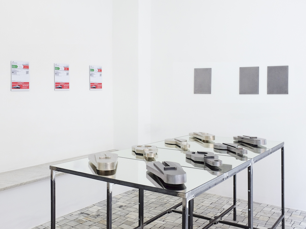Installation view from the first room featuring the works of Nicolò Masiero Sgrinzatto, photo courtesy of the artists and Galleria Ramo, 2021.