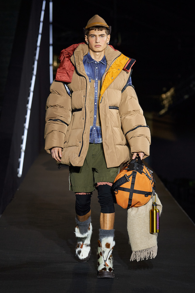 Dsquared2's Fall/Winter 2022 collection.