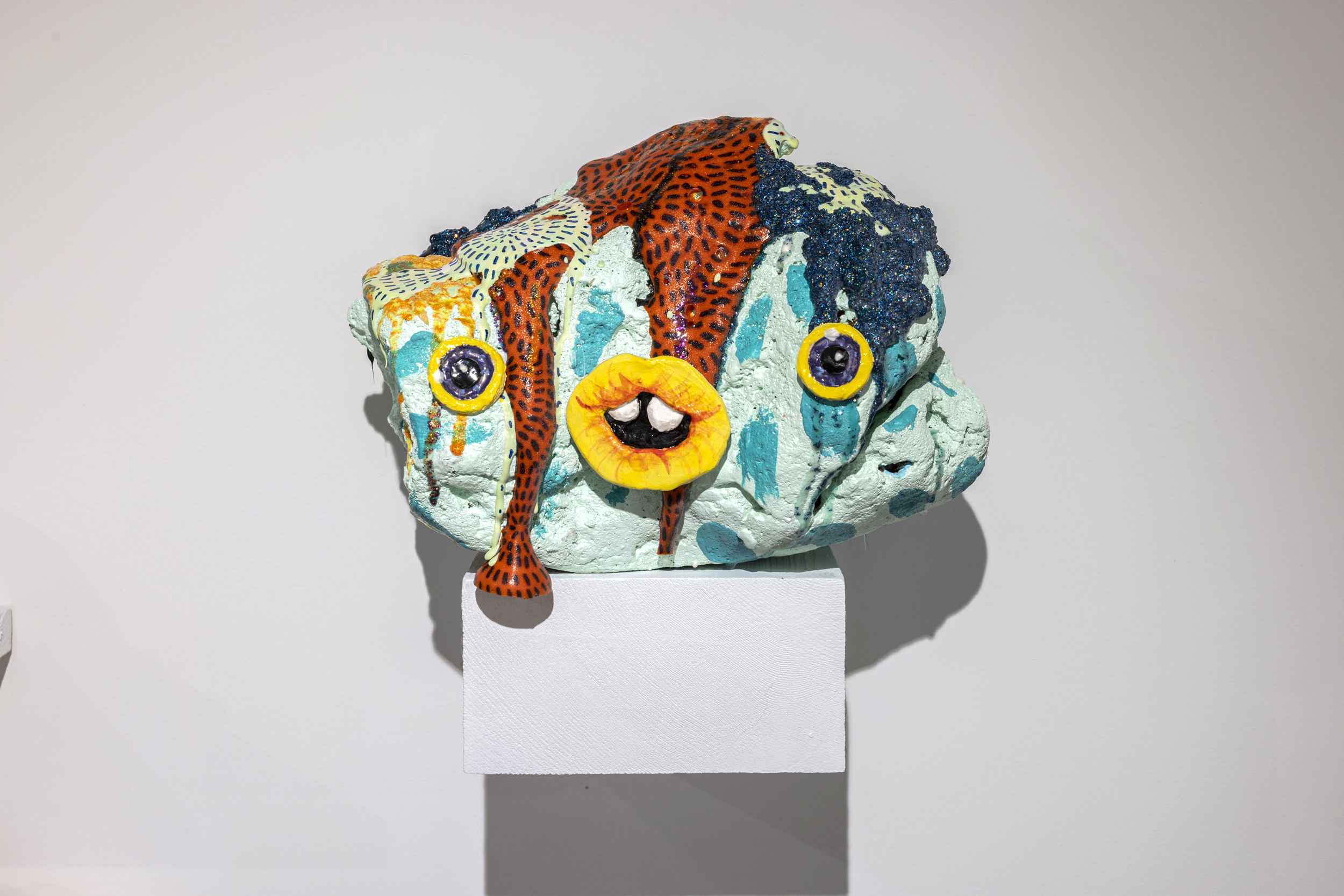Milagros, Crud Buddies, 2022. Ocean-bound foam from Mississippi River, ceramic, acrylic, pigmented resin, and rhinestones. Courtesy of Ten Nineteen.
