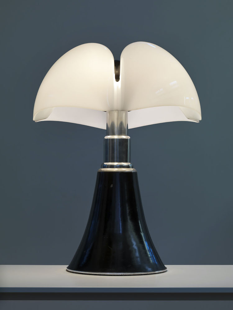Gae Aulenti, Bat lamp, 1965