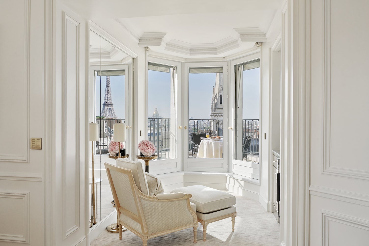 Eiffel Tower Suite at Four Seasons George V