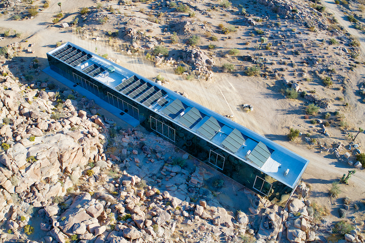 The Invisible House.