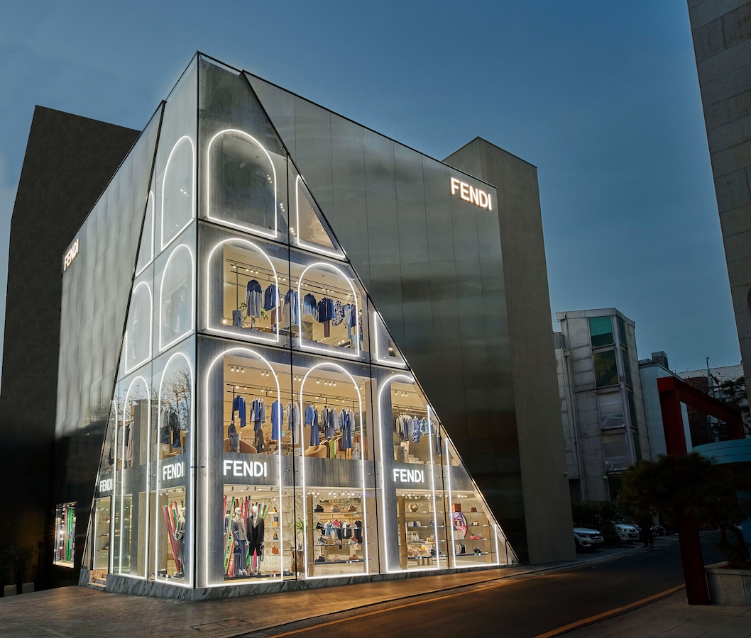 Palazzo FENDI Seoul Boutique_facade