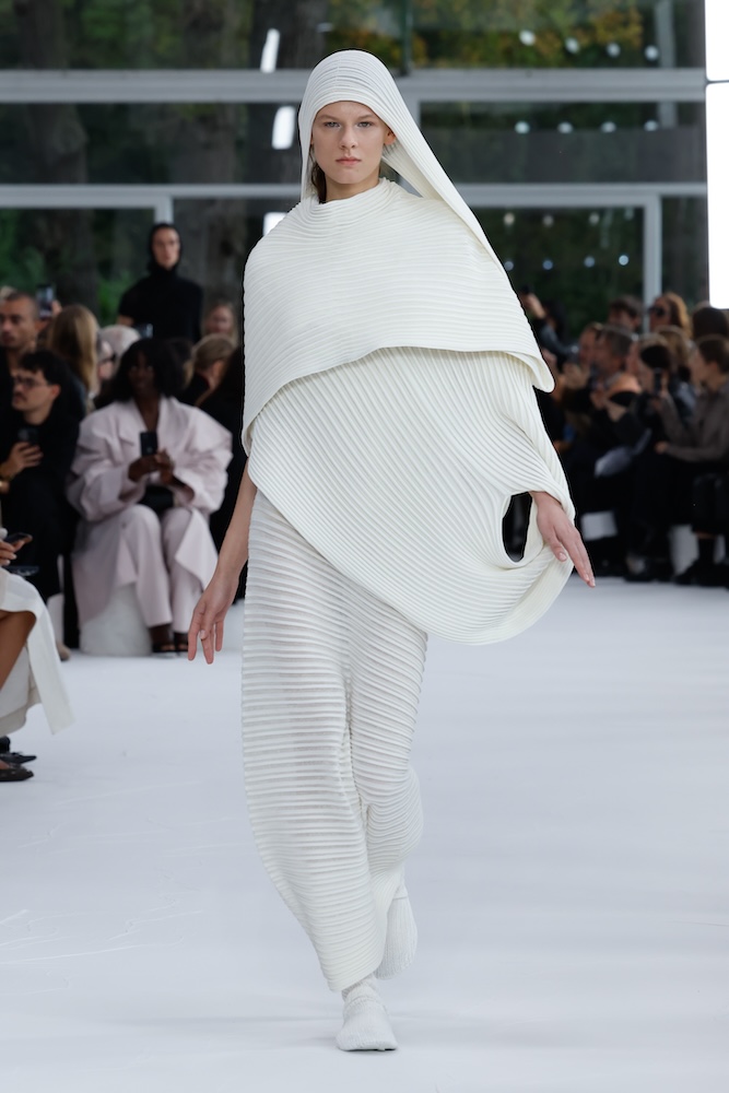 ISSEY MIYAKE_SS25