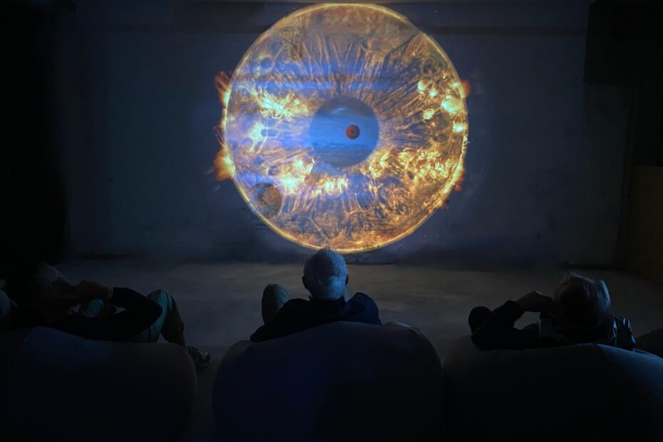 Art on 56th, Viktoria Kova EYE am Space