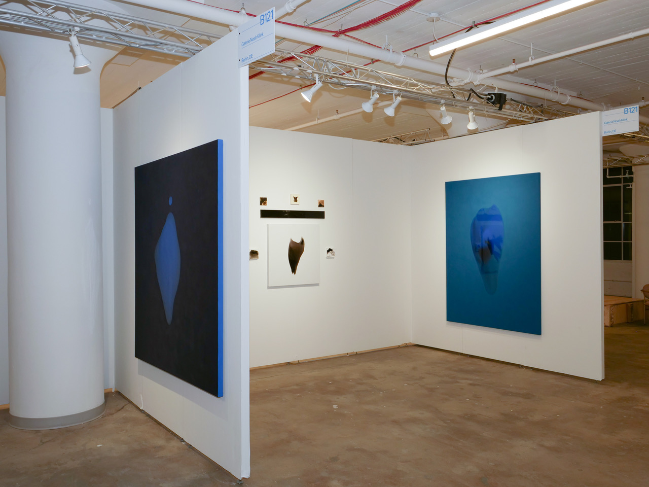 Kami Mierzvvinsk Galerie Noah Klink