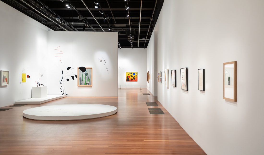Installation view, "Calder-Picasso," photography by Gary Sexton, courtesy of the Fine Arts Museums of San Francisco.