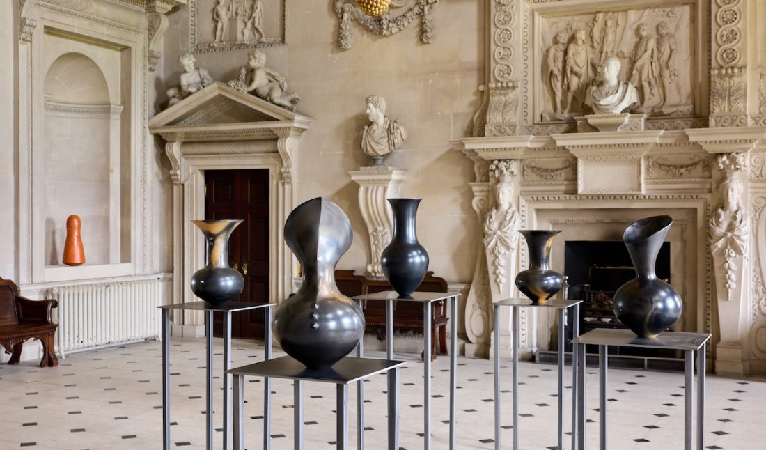 LOEWE Magdalene Odundo at Houghton Hall Installation view © Houghton Hall Photo: Pete Huggins